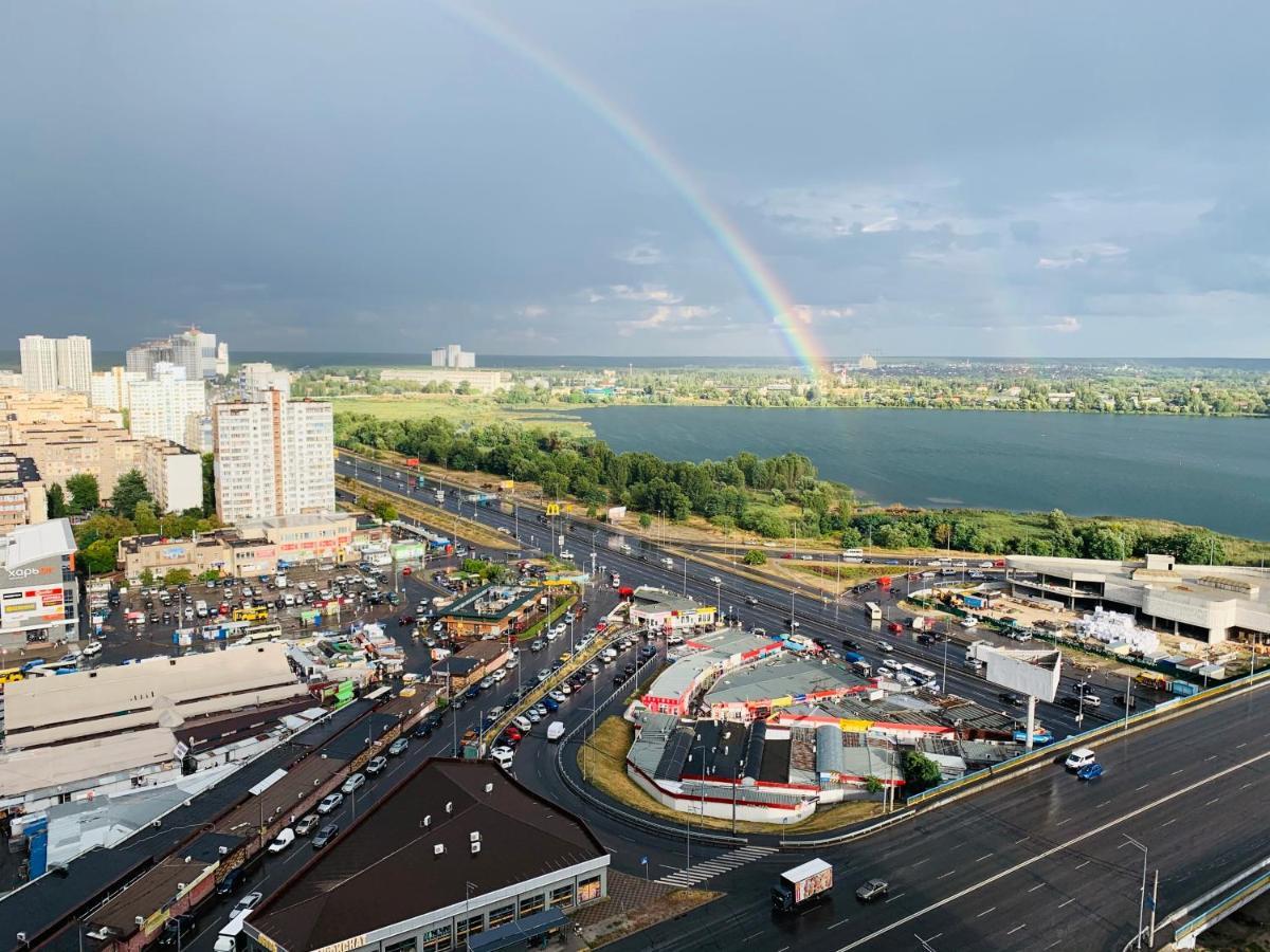 Квартира В Жк Лебединый, Ревуцкого 40 В, Метро Харьковская Позняки Kyiv Exterior photo