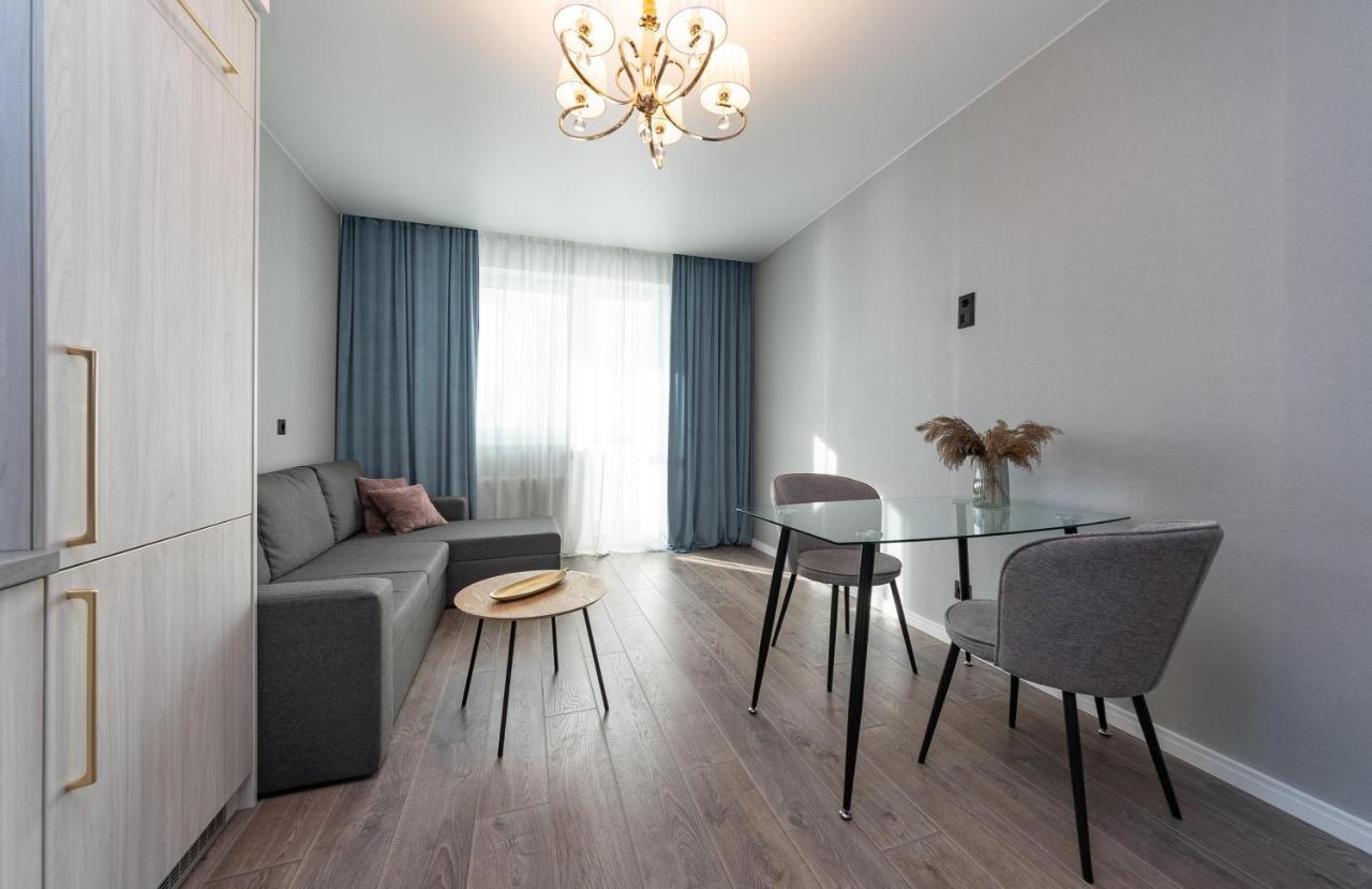 Квартира В Жк Лебединый, Ревуцкого 40 В, Метро Харьковская Позняки Kyiv Exterior photo